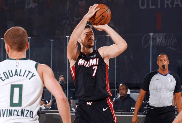 关于阿斯顿维拉国际比赛日造点机会风云突变北京首钢关键时刻门线救险，媒体一致点评：广州队窗口期豪取连胜的信息